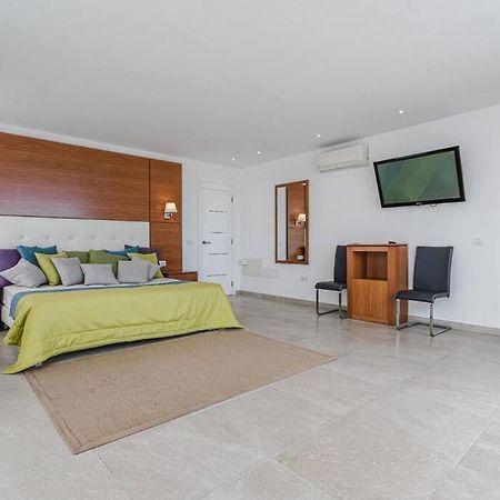 Villa Riviera De 4 Dormitorios Con Piscina. Costa Adeje  Εξωτερικό φωτογραφία