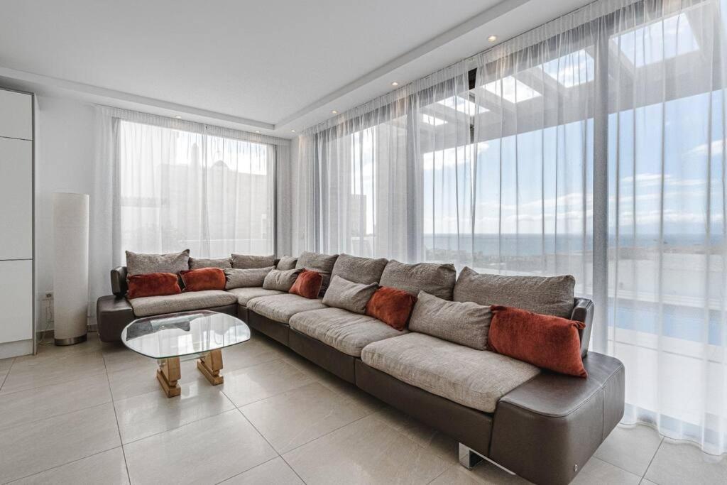 Villa Riviera De 4 Dormitorios Con Piscina. Costa Adeje  Εξωτερικό φωτογραφία
